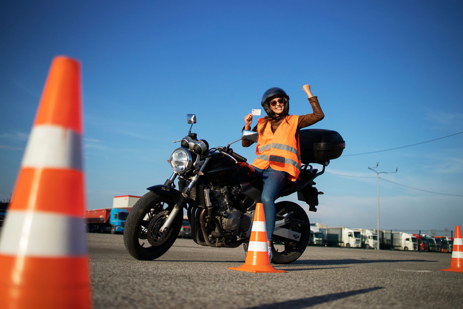 Motocycle Riding Lesson Master Riding Skills at Starting Grid Motorcycle Training